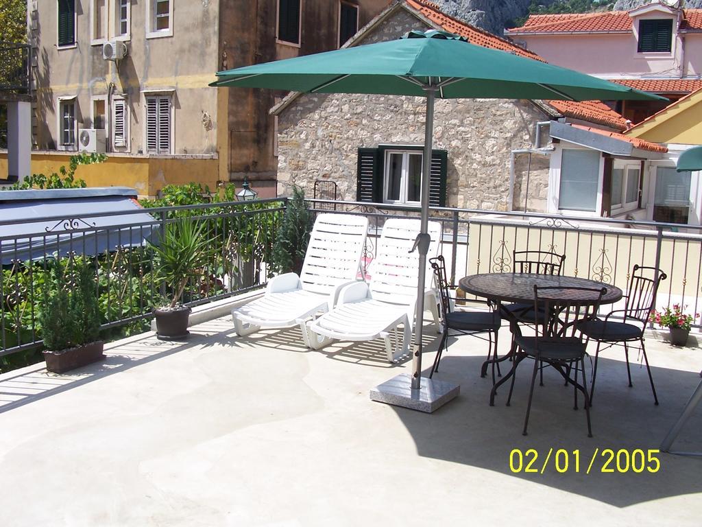 Apartment Romic Omis Luaran gambar