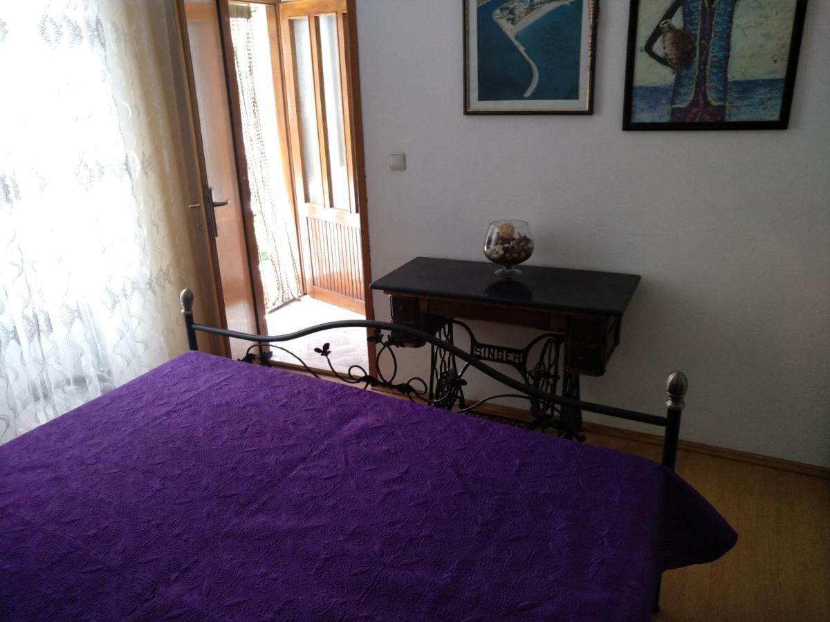 Apartment Romic Omis Luaran gambar